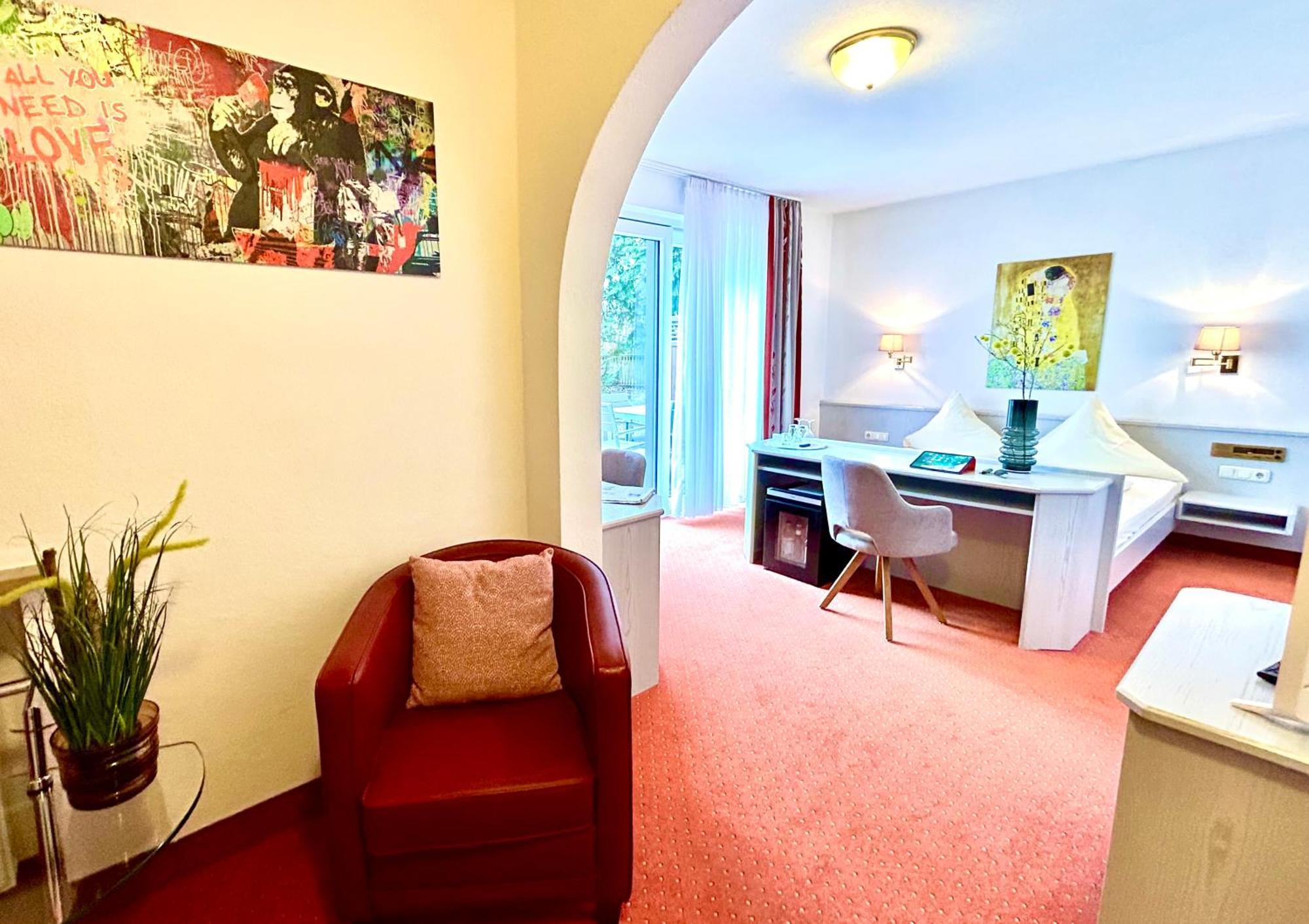 Wuermtaler Gaestehaus Grafelfing Bagian luar foto